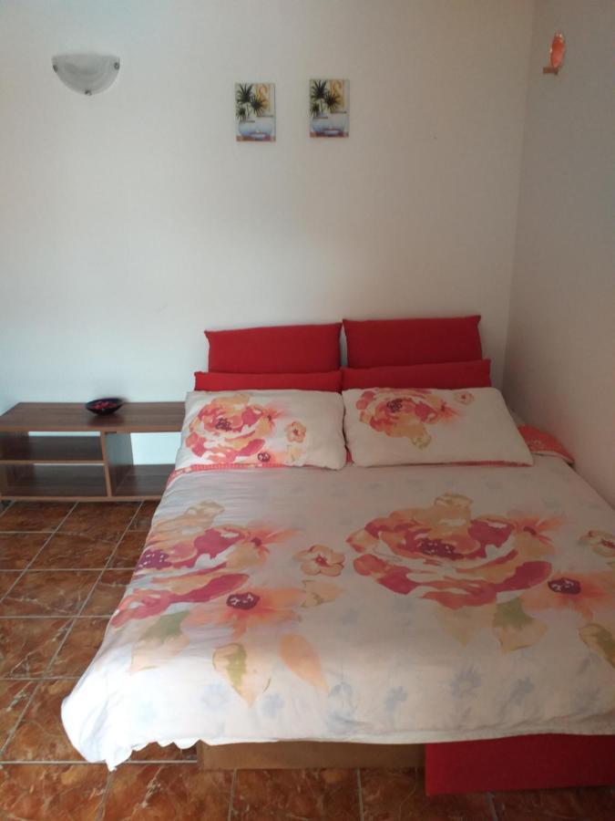 Apartmani Marijanovic Vir Exterior foto