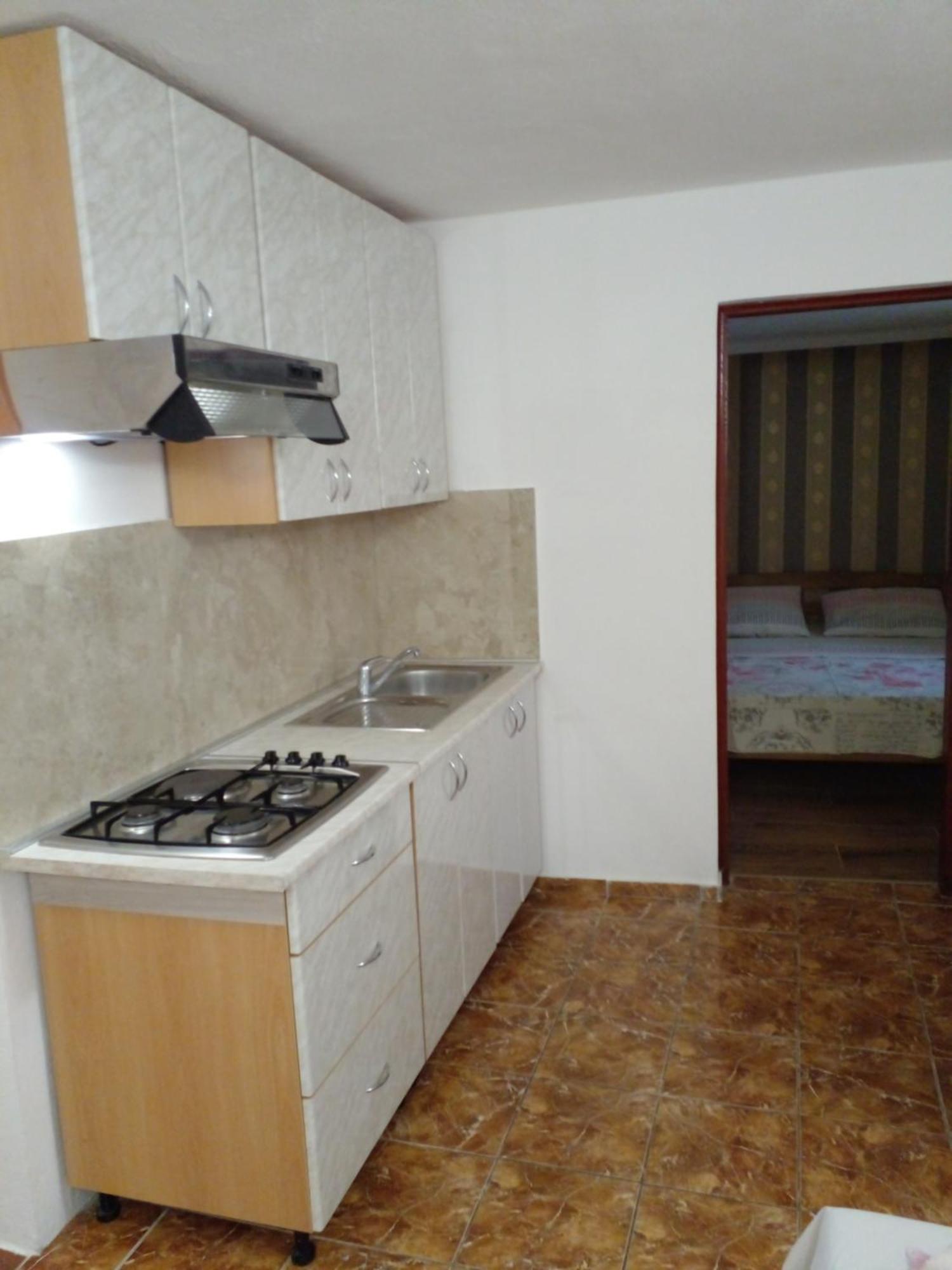 Apartmani Marijanovic Vir Exterior foto