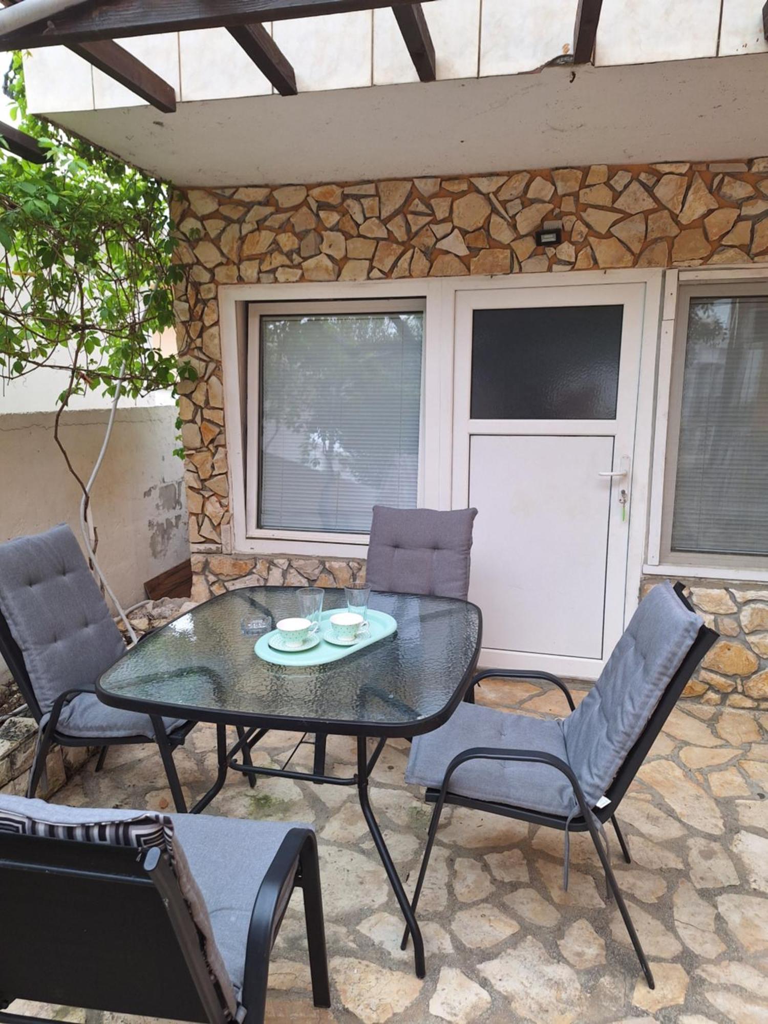 Apartmani Marijanovic Vir Exterior foto